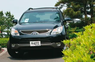 Hyundai Veracruz crossover