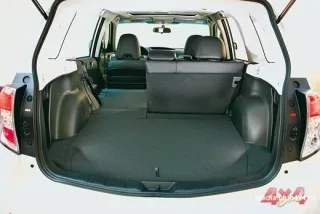 Перше знайомство з новим поколінням Subaru Forester