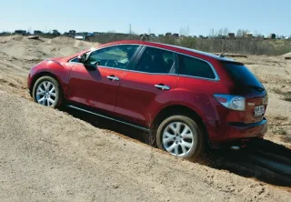 Final showdown Mazda CX-7 vs BMW X3