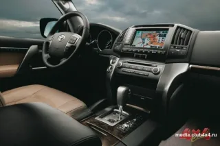 Toyota Land Cruiser 200 нині серійна модель