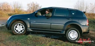 Дизельний варіант Rexton другого покоління
