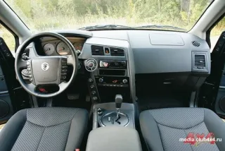 SsangYong Kyron з бензиновим двигуном 2.3 л
