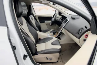 The Volvo XC 60 crossover tries to please absolutely everyone.