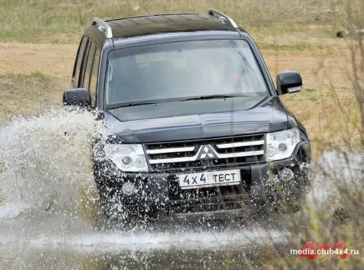 Mitsubishi Pajero IV