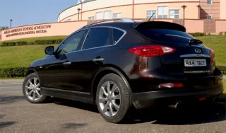 Infiniti EX35