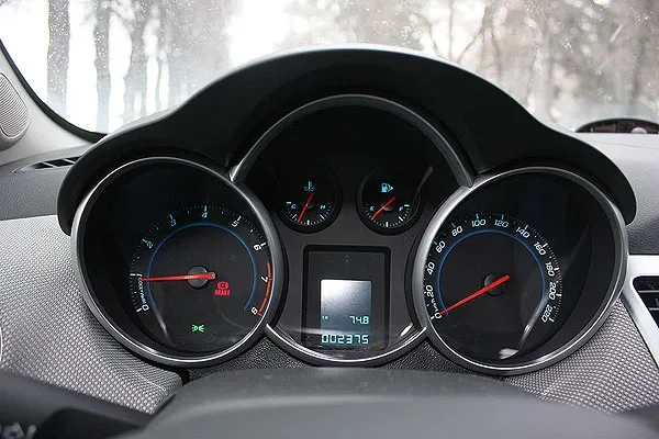 Chevrolet Cruze: крейсер гольф-класса