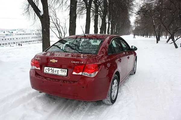 Chevrolet Cruze: крейсер гольф-класса