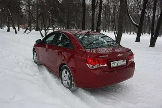 Chevrolet Cruze: "крейсер" гольф-класу.
