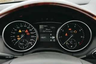 Толстый и тонкий. Mercedes-Benz GL 500 и GL 320 CDI