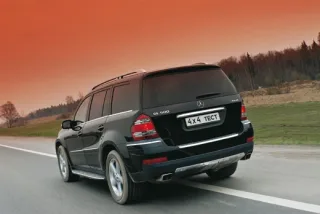 Толстый и тонкий. Mercedes-Benz GL 500 и GL 320 CDI