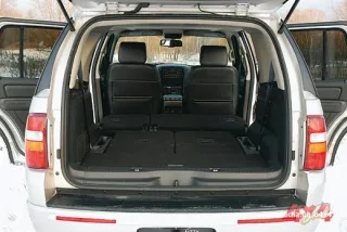 Думаете, Mitsubishi Pajero способен легко обойти Ford Explorer?