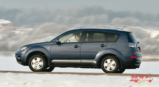 Mitsubishi Outlander XL c двигателем 2.4 л.
