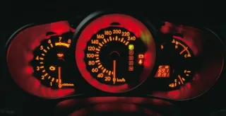 Mazda CX-7 расправилась с Мitsubishi Outlander XL