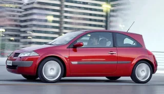 Ваніль. Чим приправлена суміш спорту з туризмом у Renault Megane Coupe