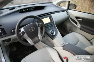 Test drive Toyota Prius: And a whole tank is a lot