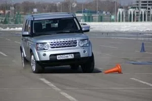 КОРОЛІВСЬКИЙ ПОЗАШЛЯХОВИК