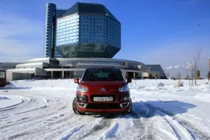 Citroen C3 Picasso: Екскурсійний автобус