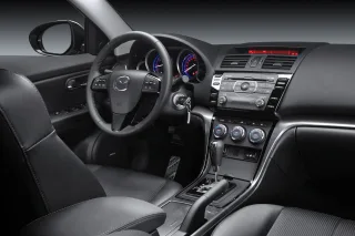 Тест-драйв Mazda6 new: мейк-ап і «автомат»