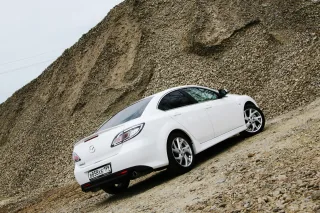 Тест-драйв Mazda6 new: мейк-ап і «автомат»