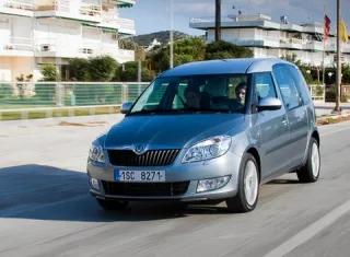 Режим очікування. Знайомимося з оновленими моделями Skoda Fabia та Skoda Roomster