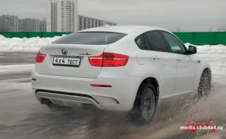 Гоночні кросовери BMW X5 M та X6 M