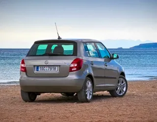 Режим очікування. Знайомимося з оновленими моделями Skoda Fabia та Skoda Roomster