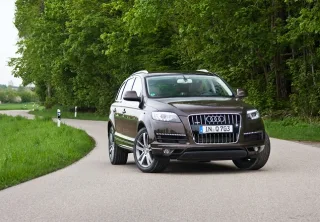 Оновлені Audi Q7 та TT.