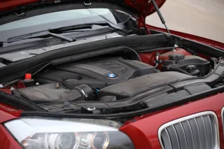 Тест-драйв BMW X1: война полов