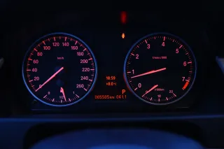 Тест-драйв BMW X1: война полов