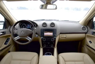 Range Rover и Mercedes-Benz GL