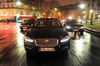 Jaguar XJ New: Jaguar-r-r!