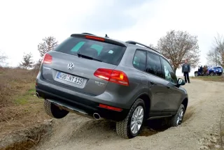 Второе поколение Volkswagen Touareg