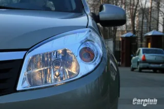 Тест-драйв Renault Sandero: Логан+дизайн