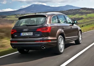 Wrong end. Getting acquainted with the petrol side of the Audi Q7 modernization