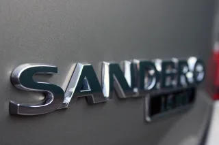 Тест-драйв Renault Sandero: Логан+дизайн