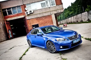 Тест-драйв Lexus IS-F: Магічна посудина з подвійним дном