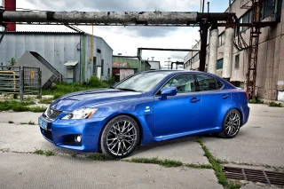 Тест-драйв Lexus IS-F: Магічна посудина з подвійним дном