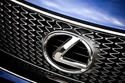 Тест-драйв Lexus IS-F: Магічна посудина з подвійним дном