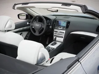 В городе IN. Обкатываем Infiniti G37 Cabrio, EX37 и G25 за день