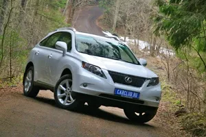 Тест-драйв Lexus RX350: синонім комфорту