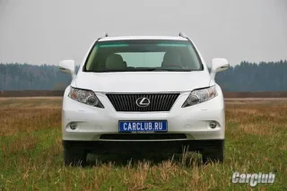 Тест-драйв Lexus RX350: синонім комфорту
