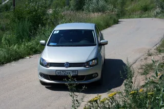 Test drive Volkswagen Polo Sedan: Big expectations