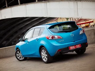 Молекулярна хімія. Порівнюємо хетчі Renault Megane, Mazda3 та Volkswagen Golf