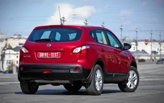 Среда обитания. Ведём обновлённый Nissan Qashqai по следу новичка Skoda Yeti