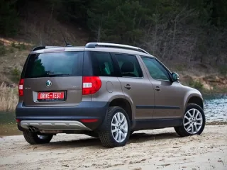 Среда обитания. Ведём обновлённый Nissan Qashqai по следу новичка Skoda Yeti