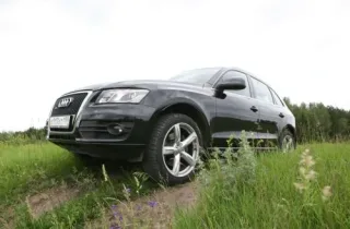 Audi Q5. $ 86 799 (694 385 грн)