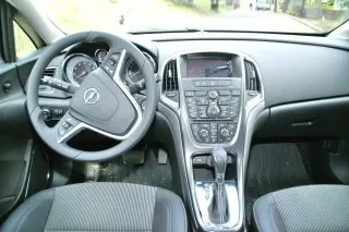 Opel Astra 2010