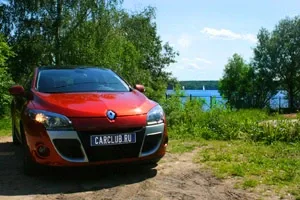 Тест-драйв Renault Megane Coupe: Красота и жертвы