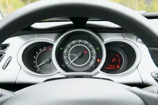 Citroen C3 и VW Polo. Сыграем в петанк?