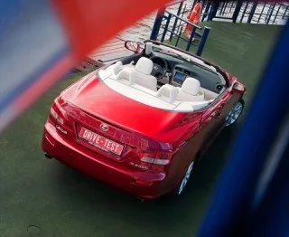 Idler. Trying not to catch a cold in the Lexus IS 250C convertible